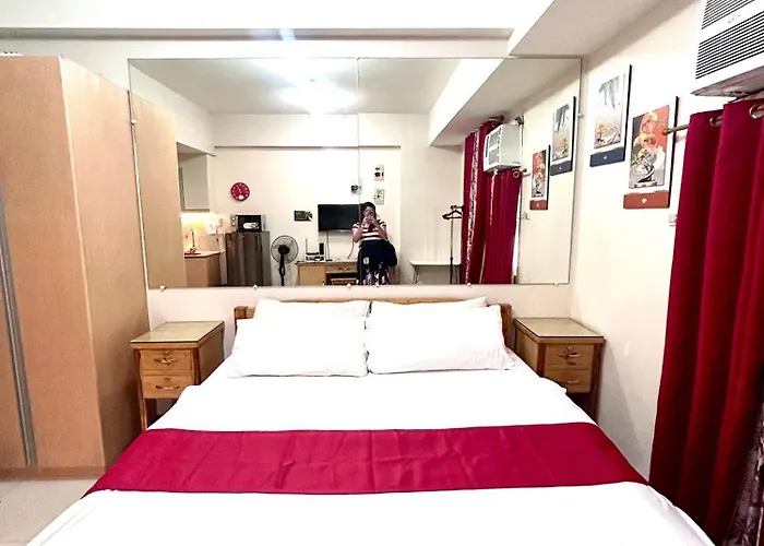 Staycation Near Airport Across Naia Terminal 3,13 Min Drive To Terminal 2 And 1, Vexy Condotel Located At 101 Newport